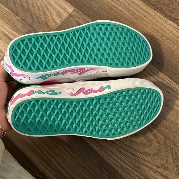 VANS slip-ons - Picture 4 of 5